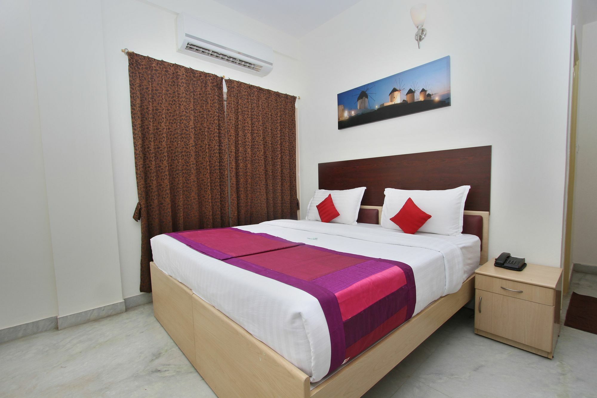 Capital O 5379 The Roy Grand Inns Bangalore Eksteriør bilde