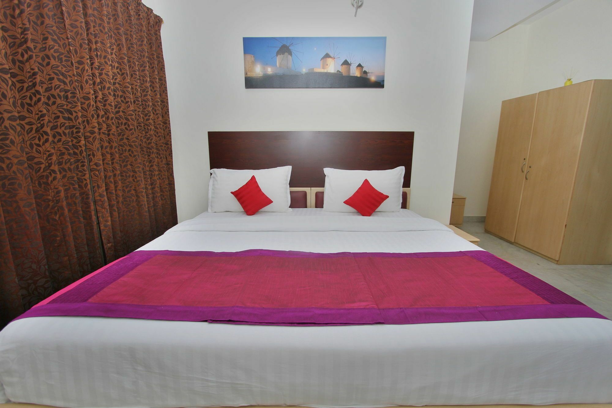 Capital O 5379 The Roy Grand Inns Bangalore Eksteriør bilde